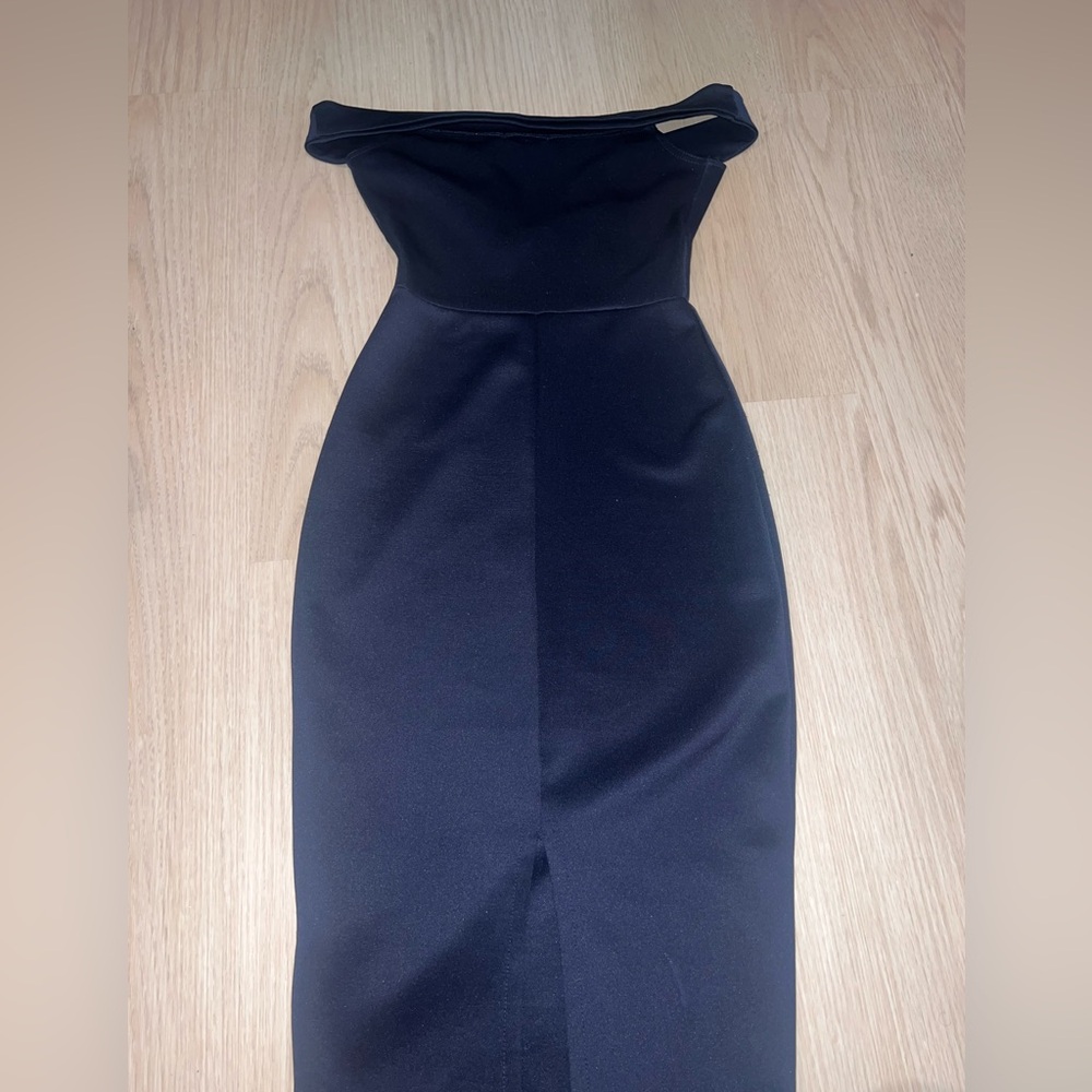 Off-Shoulder Deep V-Neck Bodycon Midi Dress - Navy - Picture 3 of 4